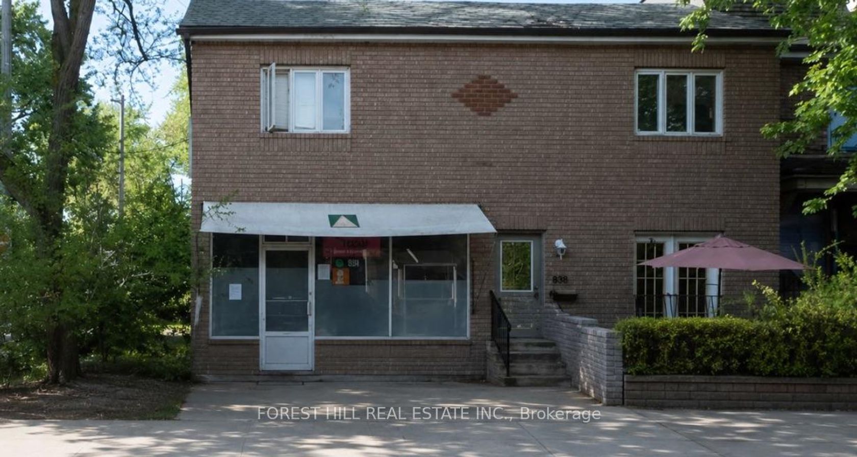 14 Afton Avenue, Little Portugal, Toronto photo number 2