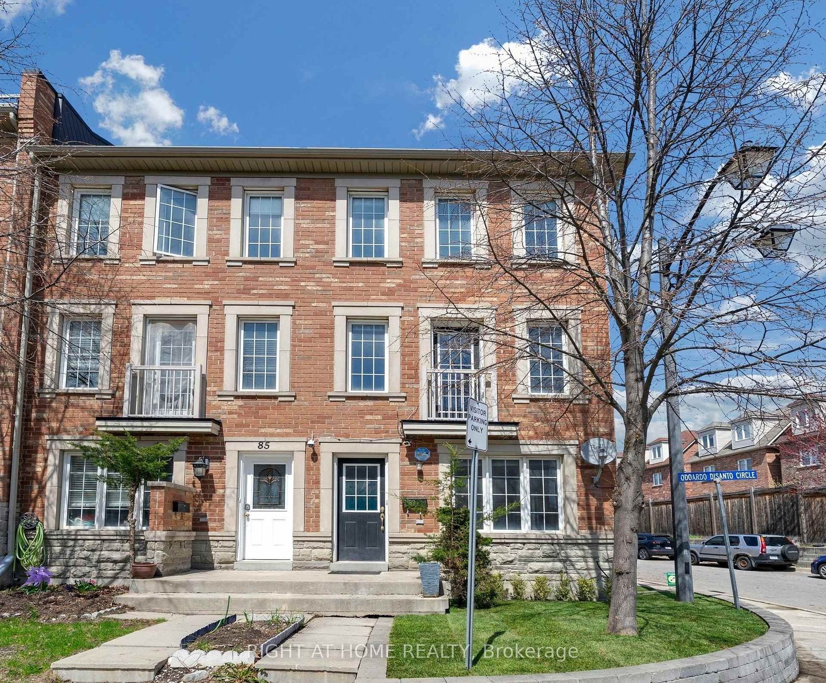 83 Odoardo Di Santo Circle, CFB, Toronto photo number 2
