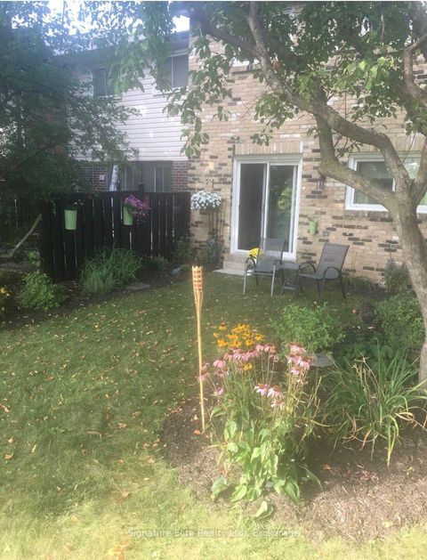 Photo 17 at 120 - 150 Palmdale Drive, Sullivan, Toronto