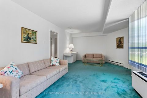 Photo 3 at G14 - 288 Mill Road, Markland Wood, Toronto