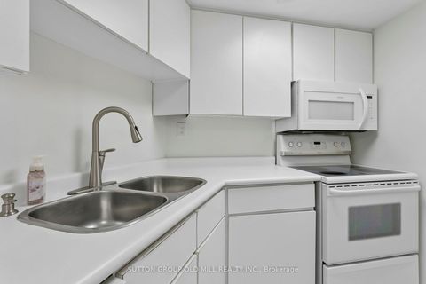 Photo 7 at G14 - 288 Mill Road, Markland Wood, Toronto
