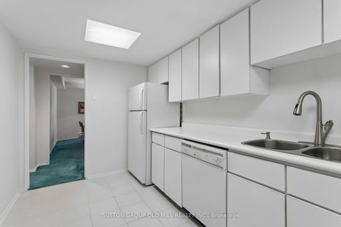 Photo 8 at G14 - 288 Mill Road, Markland Wood, Toronto