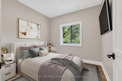 Photo 12 at 5 Marina Avenue, Long Branch, Toronto
