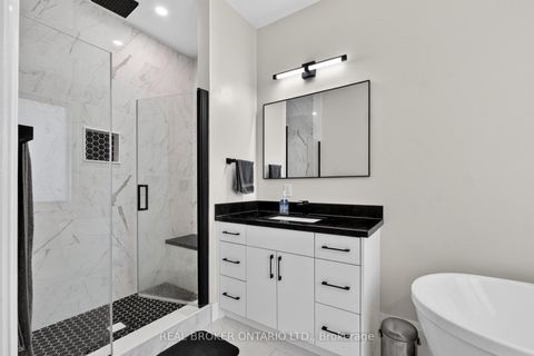 Photo 15 at 5 Marina Avenue, Long Branch, Toronto
