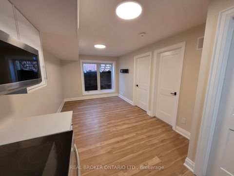 Photo 41 at 5 Marina Avenue, Long Branch, Toronto