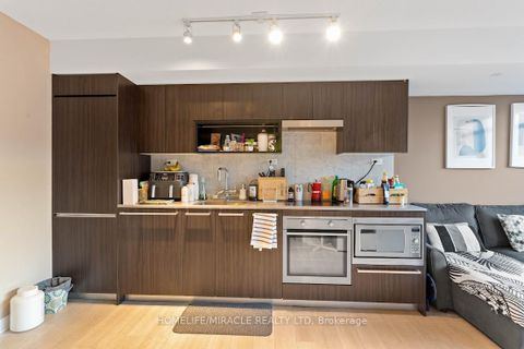 Photo 6 at 1612 - 80 Queens Wharf Road, Waterfront Communities C1, Toronto