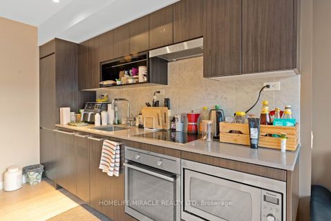 Photo 7 at 1612 - 80 Queens Wharf Road, Waterfront Communities C1, Toronto