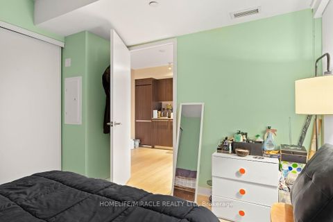 Photo 19 at 1612 - 80 Queens Wharf Road, Waterfront Communities C1, Toronto