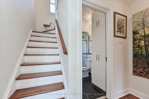 Photo 13 at 33 Plaxton Drive, Parkview, Toronto