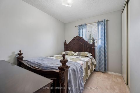 Photo 23 at 77 Livingstone Street W, Sunnidale, Barrie