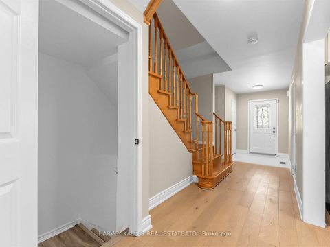 Photo 25 at 40 Blackthorn Drive, Maple, Vaughan