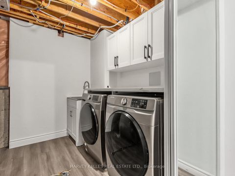 Photo 29 at 40 Blackthorn Drive, Maple, Vaughan