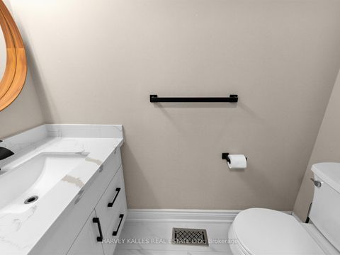 Photo 30 at 40 Blackthorn Drive, Maple, Vaughan