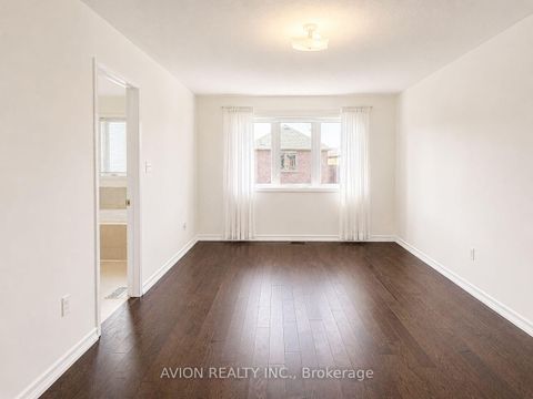 Photo 8 at 62 Coleluke Lane, Middlefield, Markham