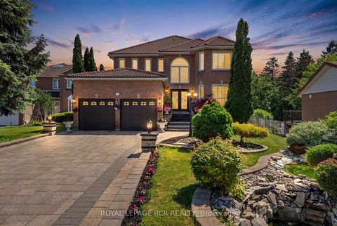 Photo 0 at 15 Clydebank Boulevard, L'Amoreaux, Toronto
