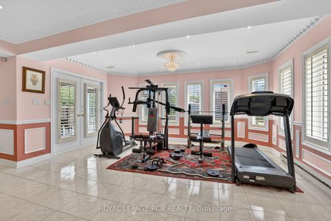 Photo 36 at 15 Clydebank Boulevard, L'Amoreaux, Toronto