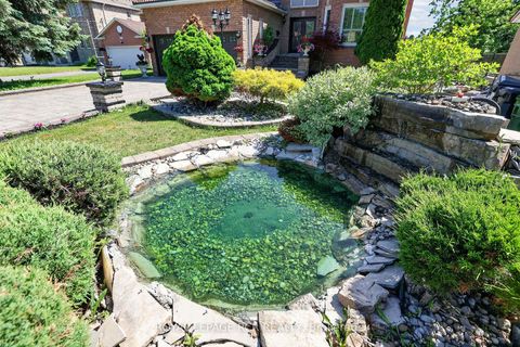 Photo 40 at 15 Clydebank Boulevard, L'Amoreaux, Toronto