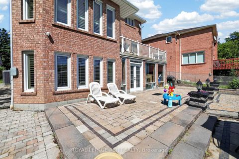 Photo 43 at 15 Clydebank Boulevard, L'Amoreaux, Toronto