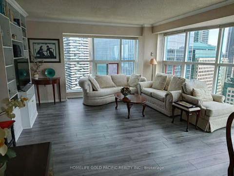 Photo 18 at 3702 - 77 Harbour Square, Waterfront Communities C1, Toronto