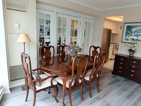 Photo 21 at 3702 - 77 Harbour Square, Waterfront Communities C1, Toronto