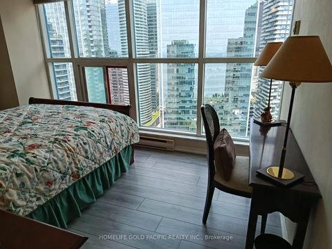 Photo 29 at 3702 - 77 Harbour Square, Waterfront Communities C1, Toronto