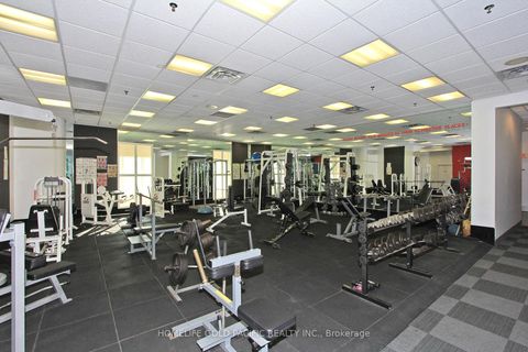 Photo 40 at 3702 - 77 Harbour Square, Waterfront Communities C1, Toronto