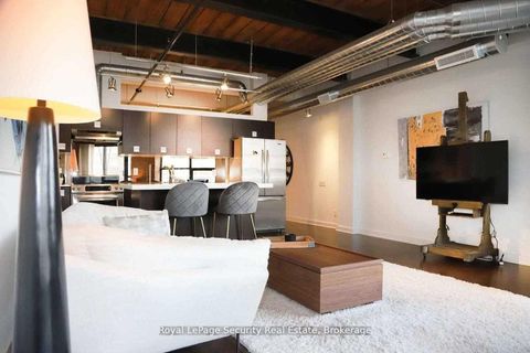 Photo 5 at 208 - 43 Hanna Avenue, Niagara, Toronto