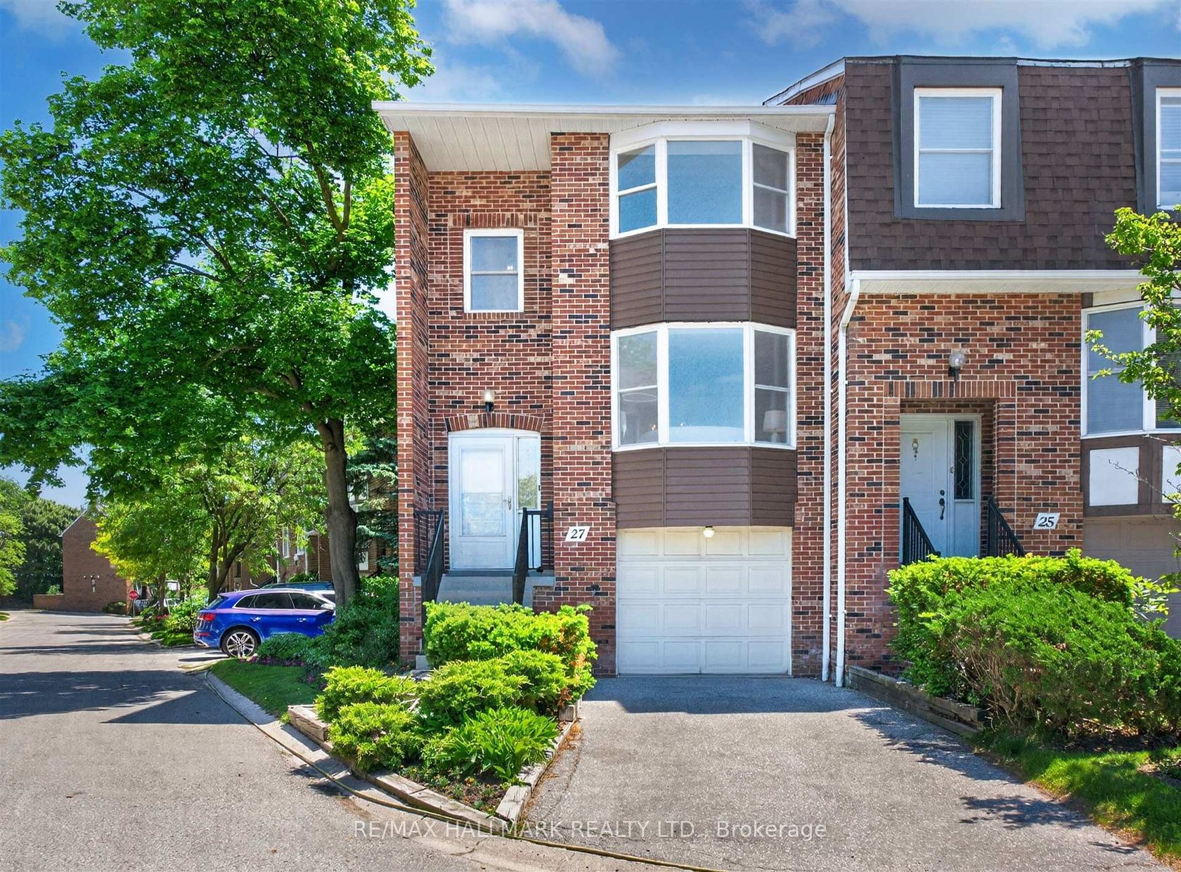 13 - 27 Hyde Park Court, German Mills, Markham 