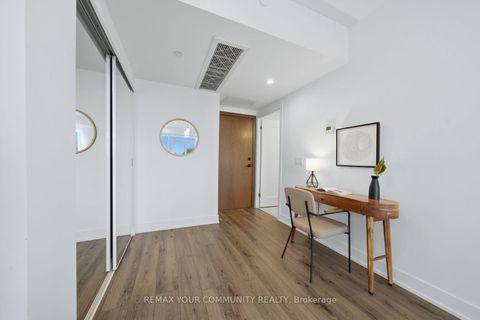 Photo 2 at 305 - 1316 Kingston Road, Cliffside, Toronto