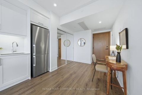 Photo 3 at 305 - 1316 Kingston Road, Cliffside, Toronto