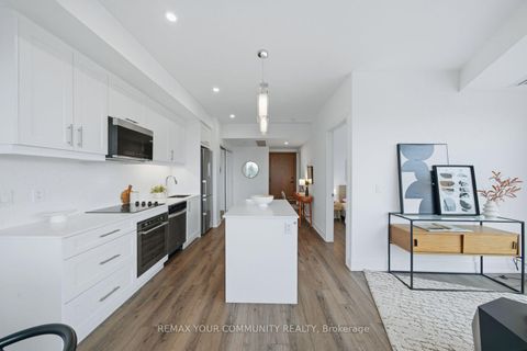 Photo 9 at 305 - 1316 Kingston Road, Cliffside, Toronto