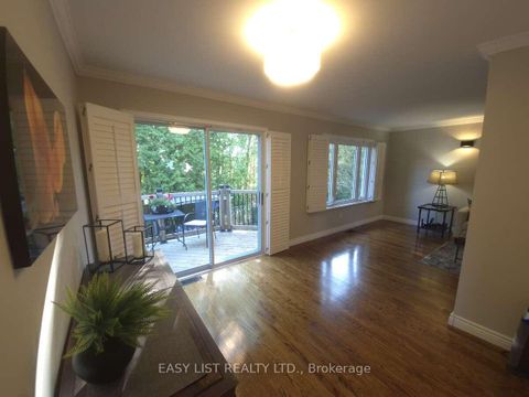 Photo 18 at 51 Lyndale Crescent, Courtice, Clarington