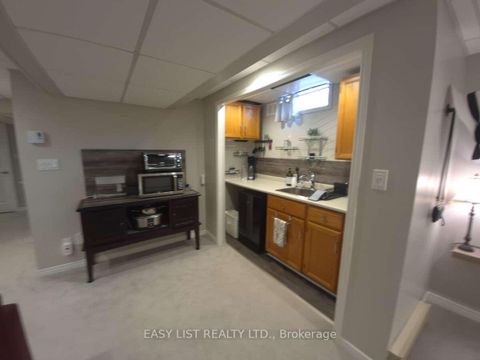 Photo 32 at 51 Lyndale Crescent, Courtice, Clarington