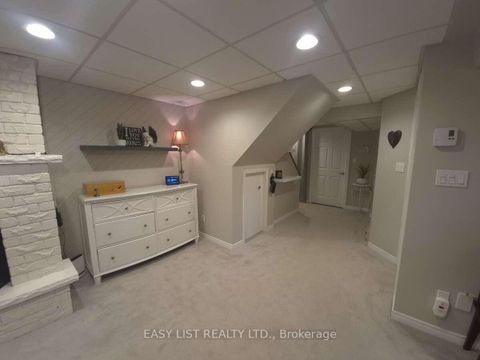 Photo 36 at 51 Lyndale Crescent, Courtice, Clarington