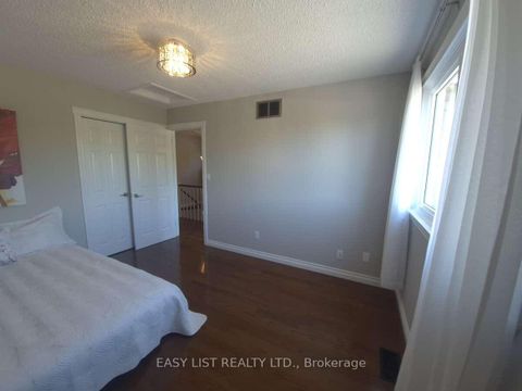 Photo 45 at 51 Lyndale Crescent, Courtice, Clarington