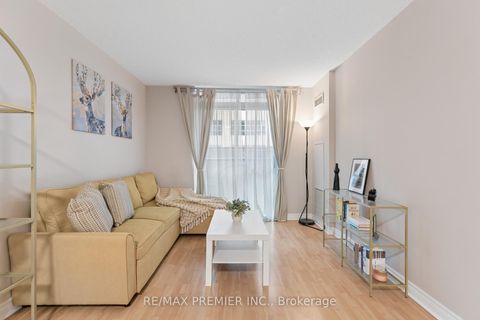Photo 3 at 307 - 212 Eglinton Avenue E, Mount Pleasant West, Toronto