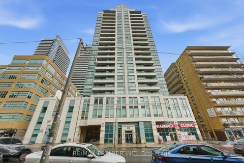 Photo 19 at 307 - 212 Eglinton Avenue E, Mount Pleasant West, Toronto