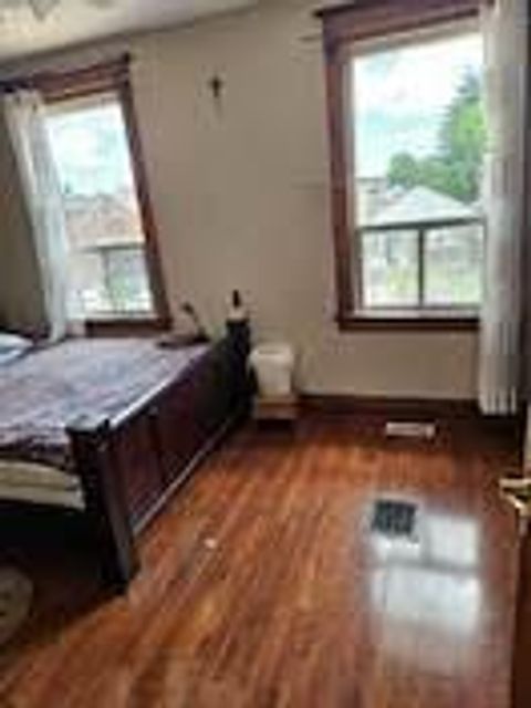 Photo 12 at 94 Ypres Road, Eglinton West, Toronto