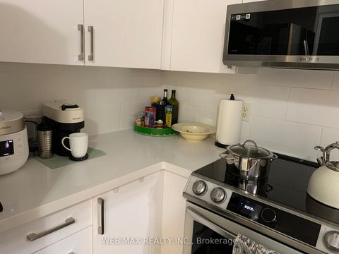 Photo 3 at 305 - 22 Olive Avenue, Willowdale East, Toronto