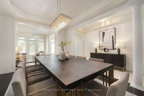 Photo 12 at 37 Heron Hollow Avenue, Oak Ridges, Richmond Hill