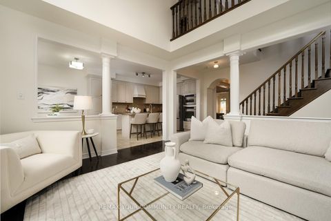 Photo 18 at 37 Heron Hollow Avenue, Oak Ridges, Richmond Hill