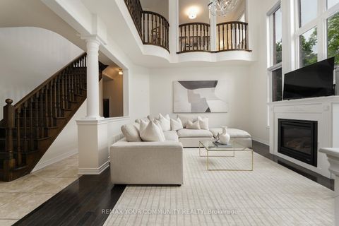 Photo 20 at 37 Heron Hollow Avenue, Oak Ridges, Richmond Hill