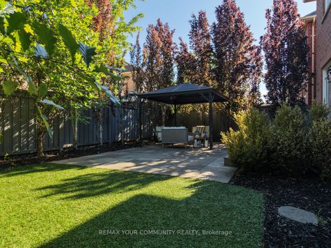 Photo 39 at 37 Heron Hollow Avenue, Oak Ridges, Richmond Hill