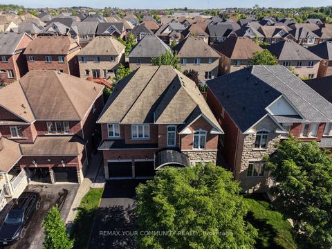 Photo 44 at 37 Heron Hollow Avenue, Oak Ridges, Richmond Hill