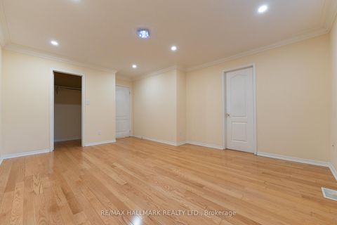 Photo 16 at 60 Dovetail Drive, Oak Ridges Lake Wilcox, Richmond Hill