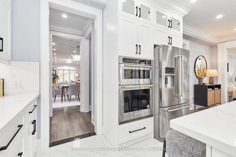 Photo 14 at 24 Larwood Boulevard, Cliffcrest, Toronto