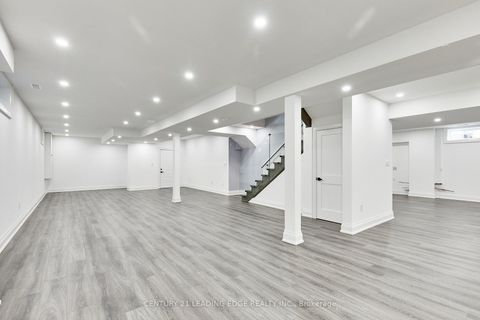 Photo 34 at 24 Larwood Boulevard, Cliffcrest, Toronto