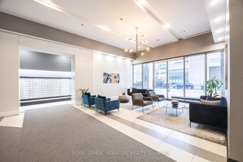 Photo 3 at 2103 - 19 Grand Trunk Crescent, Waterfront Communities C1, Toronto