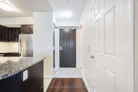 Photo 5 at 2103 - 19 Grand Trunk Crescent, Waterfront Communities C1, Toronto