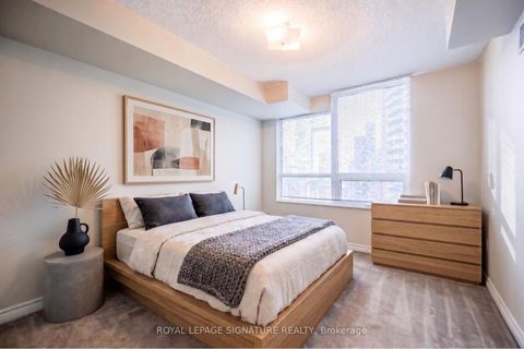 Photo 9 at 2103 - 19 Grand Trunk Crescent, Waterfront Communities C1, Toronto